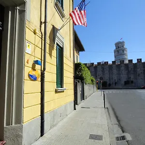 Tower Olaszország